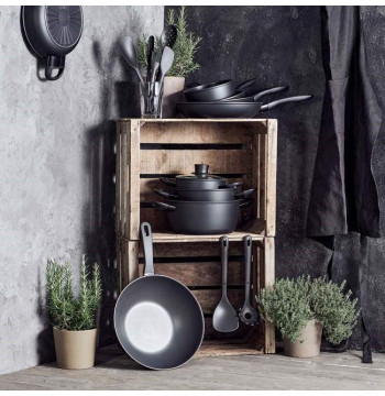 Patelnia BALLARINI Avola Wok tytanowa 30 cm 75002-915-0
