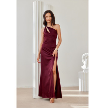 Sukienka Model Vaiana BOR SUK0512 Bordo - Roco Fashion