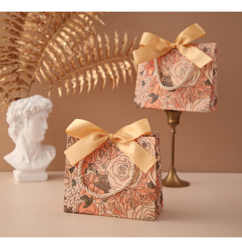 Torebka OZDOBNA, PREZENTOWA 14 x 12 x 6 cm OPO26