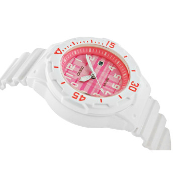 Zegarek CASIO LRW-200H-4CVDF