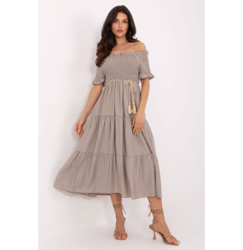 Sukienka Model MI-SK-A2609.96 Dark Beige - Italy Moda