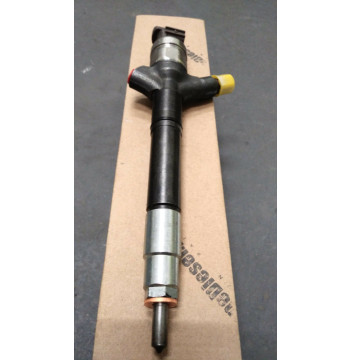 Wtryskiwacz – Mitsubishi Pajero 3.2 DI-D – 1465A367