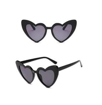 Okulary przeciwsłoneczne serca HEART BLACK OK272WZ1