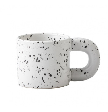 Ceramiczny, nakrapiany kubek z uchem 300 ml Matowy CUP19